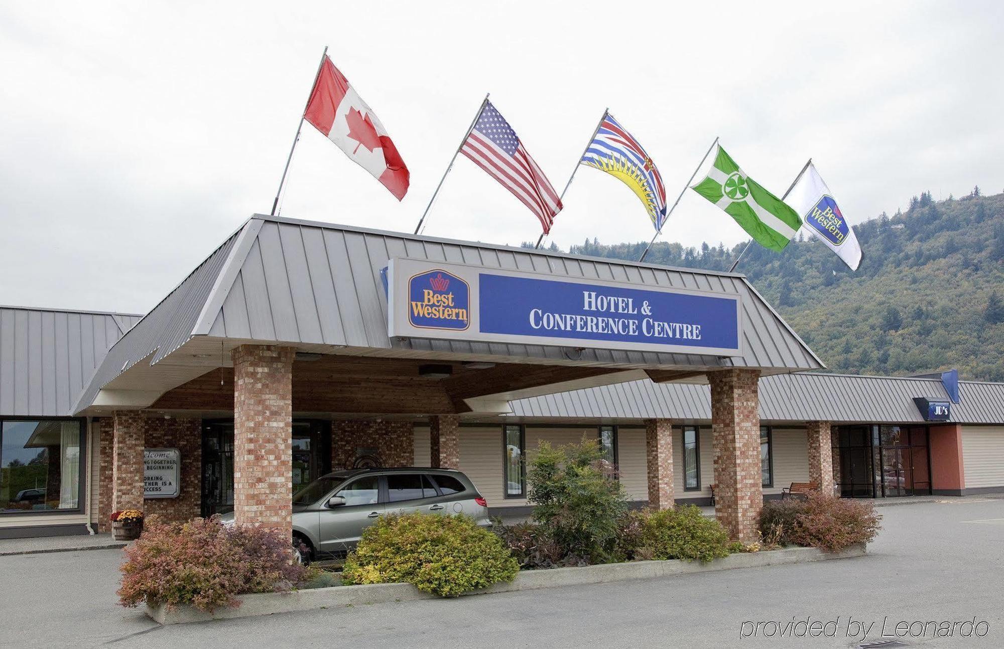 Surestay Hotel By Best Western Chilliwack Exterior photo